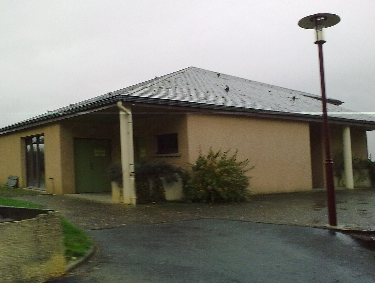 La salle polyvalente.